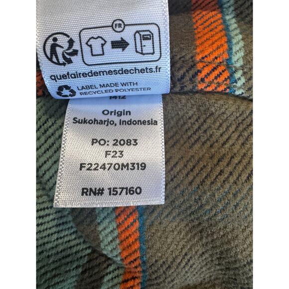 Cotopaxi “Gear for Good” Organic Cotton Plaid Flannel Shirt - Size M - Picture 6 of 6